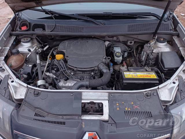 2017 RENAULT SANDERO 
