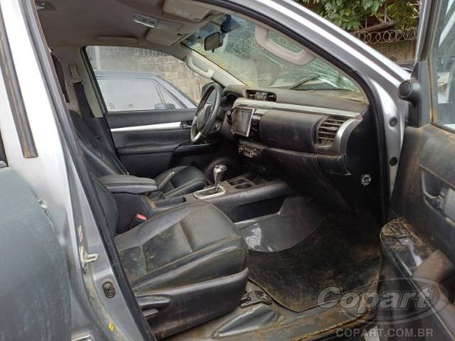 2016 TOYOTA HILUX CD 