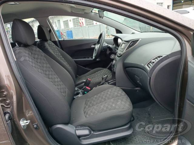 2016 HYUNDAI HB20 