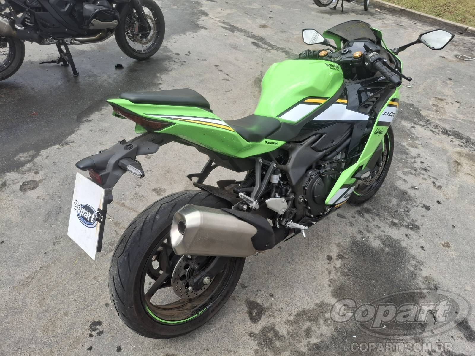 2025 KAWASAKI NINJA ZX-4R — leilão em Itaquaquecetuba/SP (foto 4)