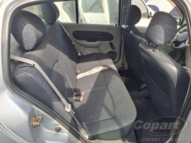 2005 RENAULT CLIO SEDAN 