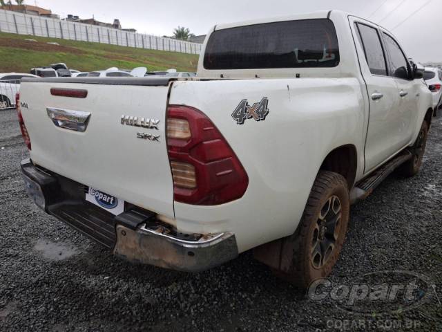 2022 TOYOTA HILUX CD 