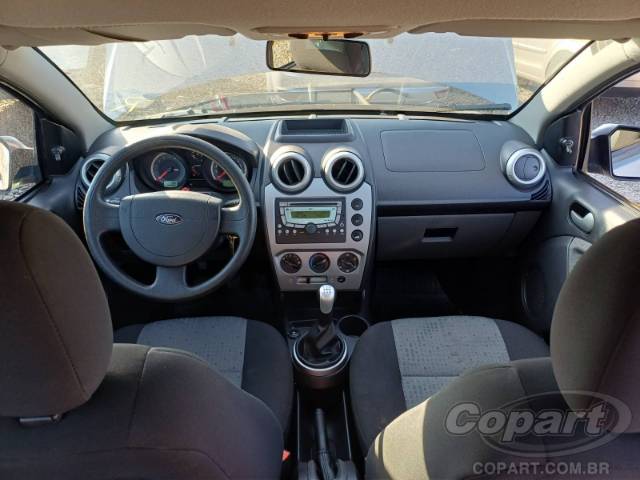 2011 FORD FIESTA SEDAN 