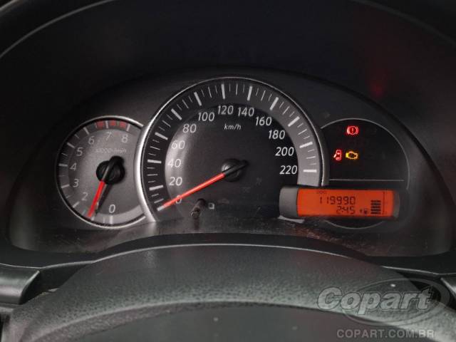2018 NISSAN VERSA 