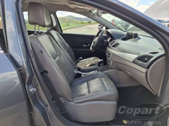 2011 RENAULT FLUENCE 