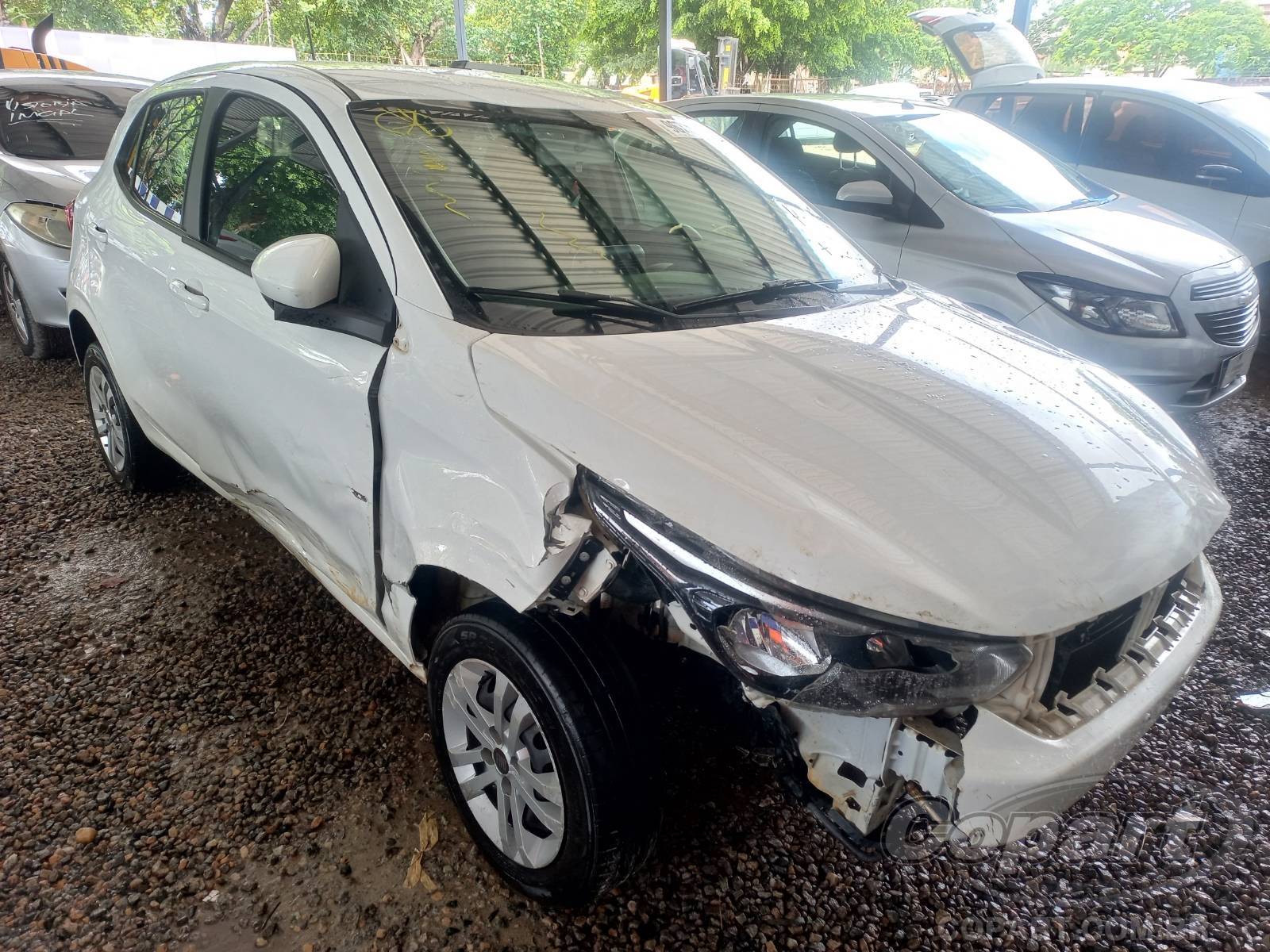 Veículo Fiat Argo Fiat Argo Drive 1.0 Firefly 2021 Colisão Média Monta 2021 em leilão