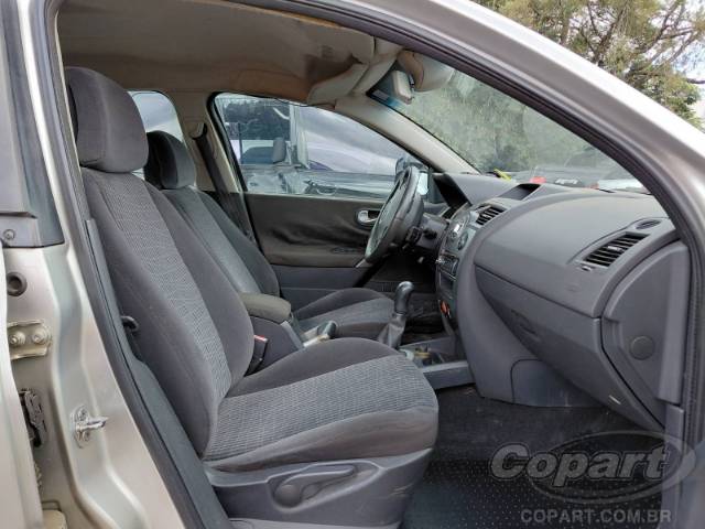 2012 RENAULT MEGANE GRAND TOUR 