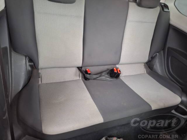 2015 VOLKSWAGEN UP 