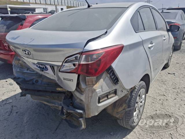 2017 HYUNDAI HB20S 