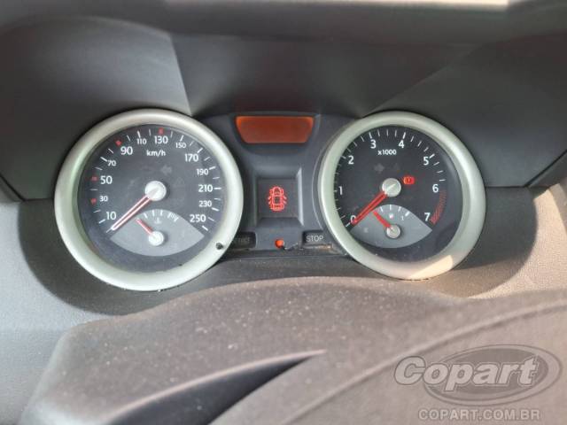 2009 RENAULT MEGANE SEDAN 