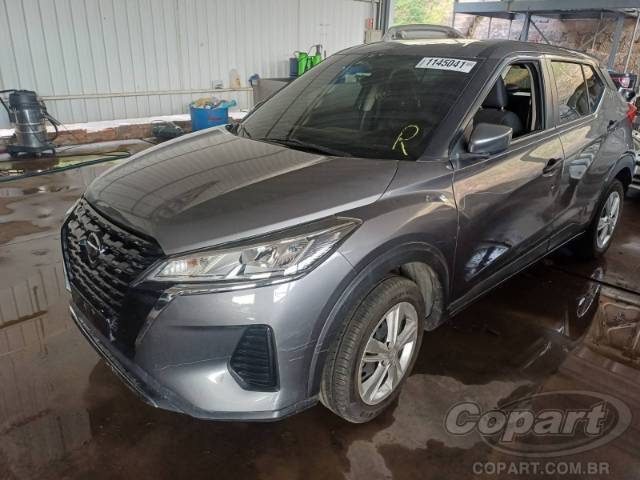 2022 NISSAN KICKS 