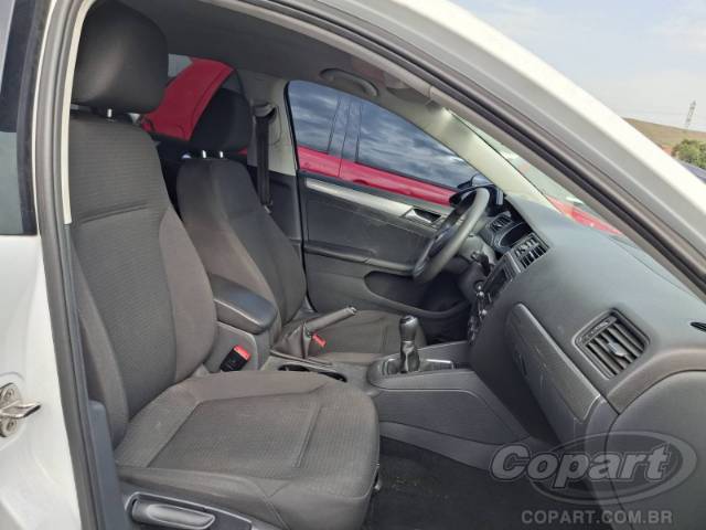 2016 VOLKSWAGEN JETTA 