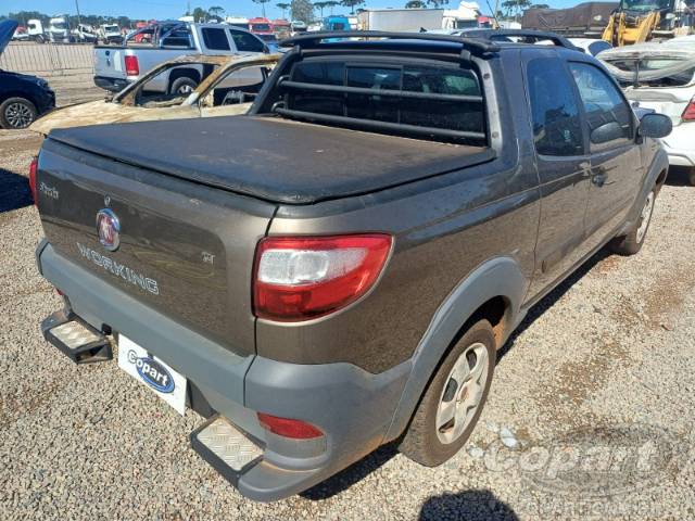 2015 FIAT STRADA CD 
