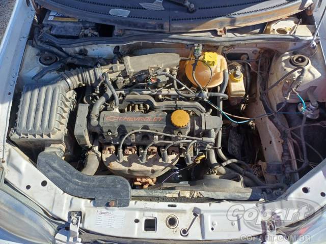 2000 CHEVROLET CORSA 