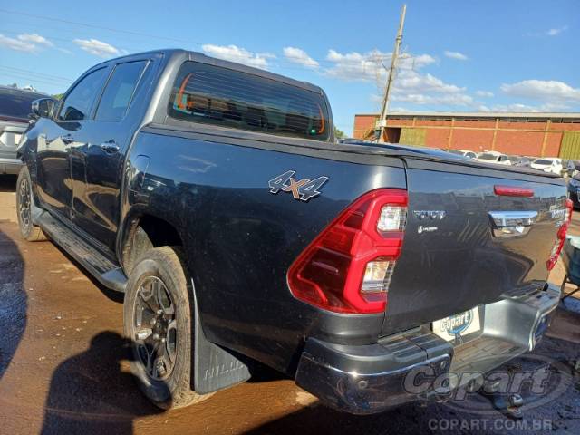 2021 TOYOTA HILUX CD 