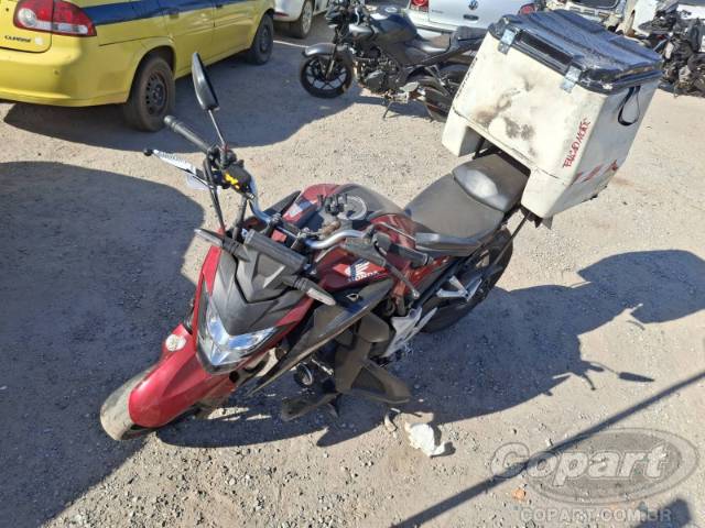 2025 HONDA CB 300F 