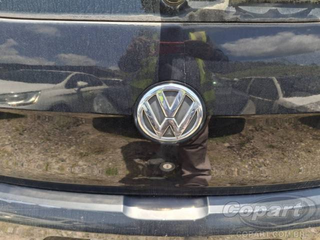 2013 VOLKSWAGEN FOX 