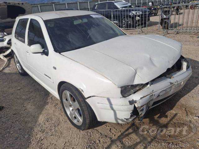 2001 VOLKSWAGEN GOLF 