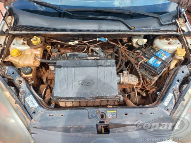 2013 FORD FIESTA 