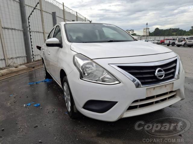 2019 NISSAN VERSA 