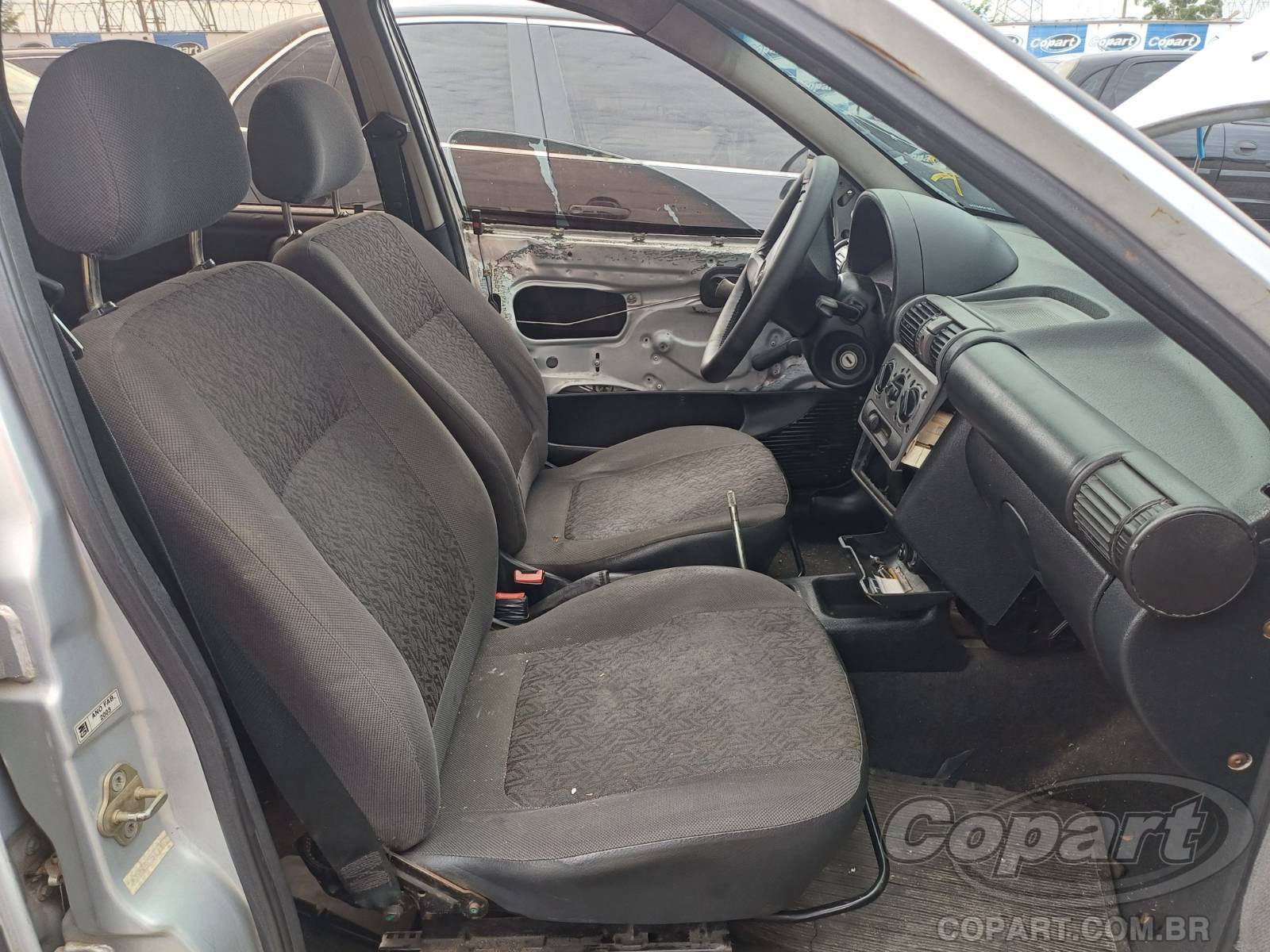 Foto 5: 2003 CHEVROLET CORSA SEDAN