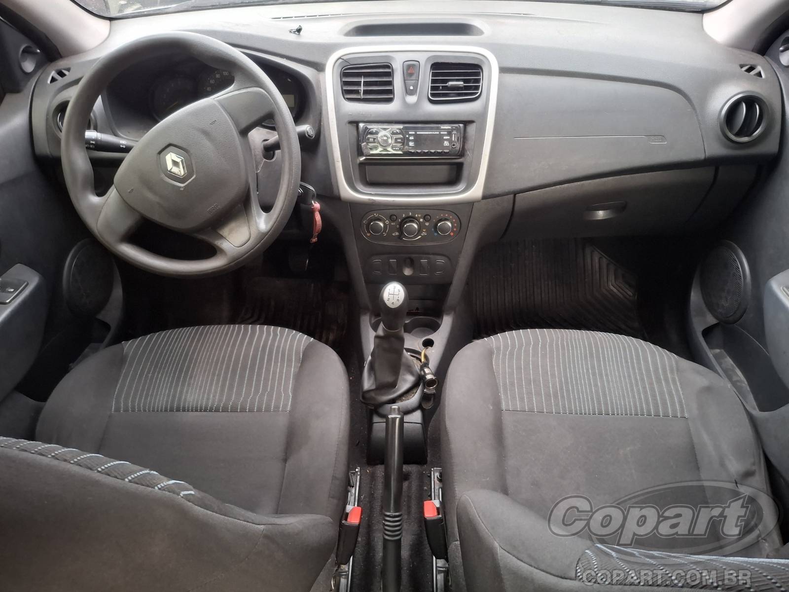 Foto 9 de 10: 2018 RENAULT LOGAN