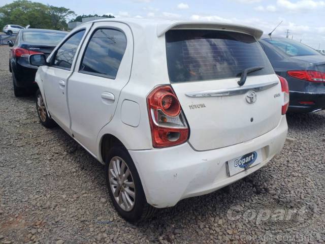 2013 TOYOTA ETIOS 