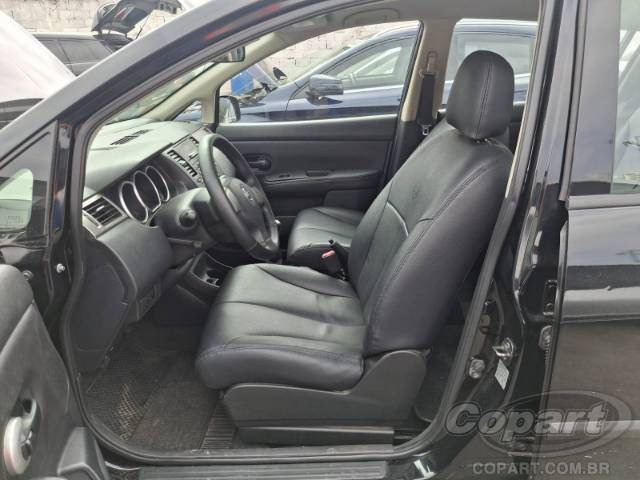 2011 NISSAN TIIDA 