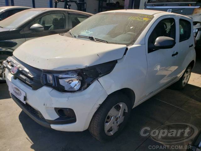 2017 FIAT MOBI 