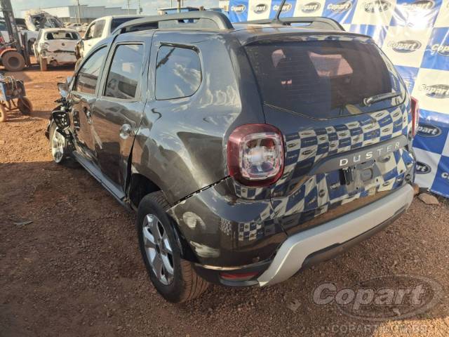 2022 RENAULT DUSTER 