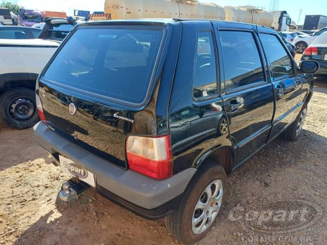 2013 FIAT UNO 