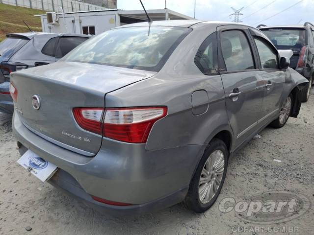 2014 FIAT GRAND SIENA 