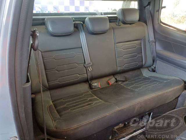 2025 VOLKSWAGEN SAVEIRO CD 