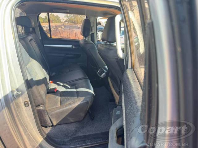 2021 TOYOTA HILUX CD 