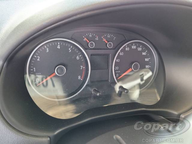 2013 VOLKSWAGEN VOYAGE 