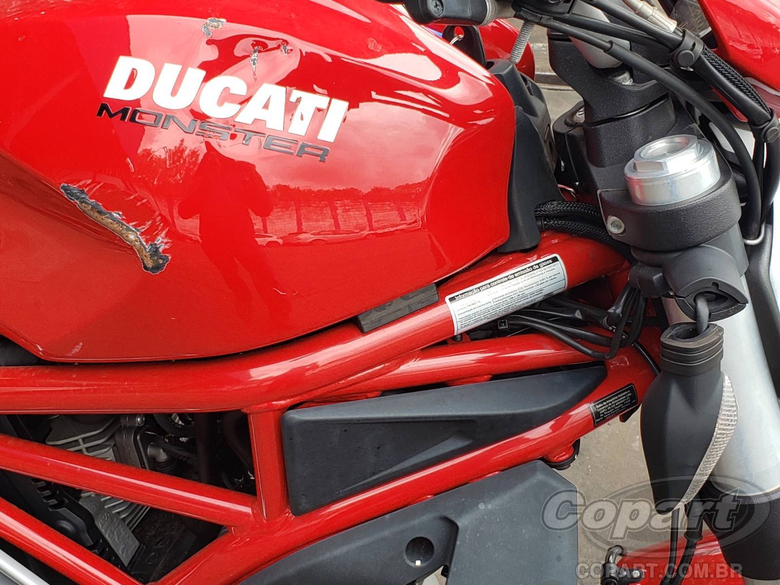 Foto 12 de 13: 2020 DUCATI MONSTER