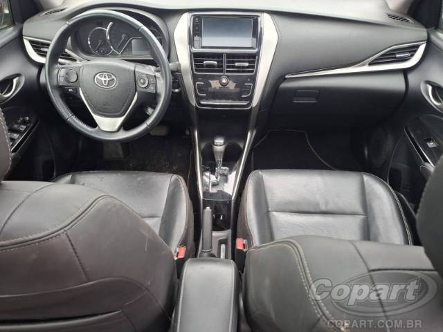 2021 TOYOTA YARIS SEDA 