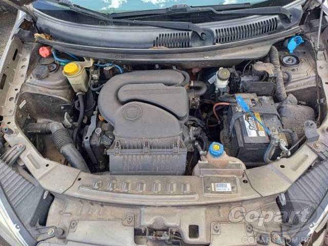 2015 FIAT GRAND SIENA 