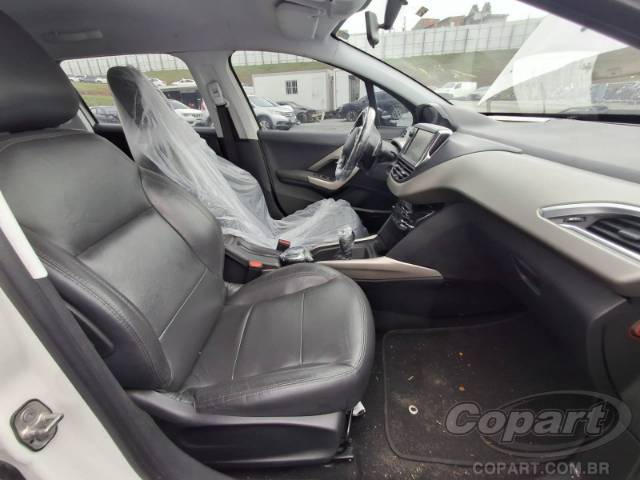 2017 PEUGEOT 2008 
