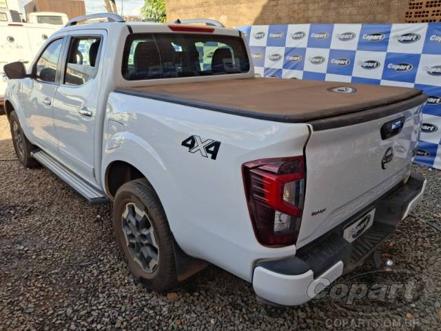2024 NISSAN FRONTIER CD 