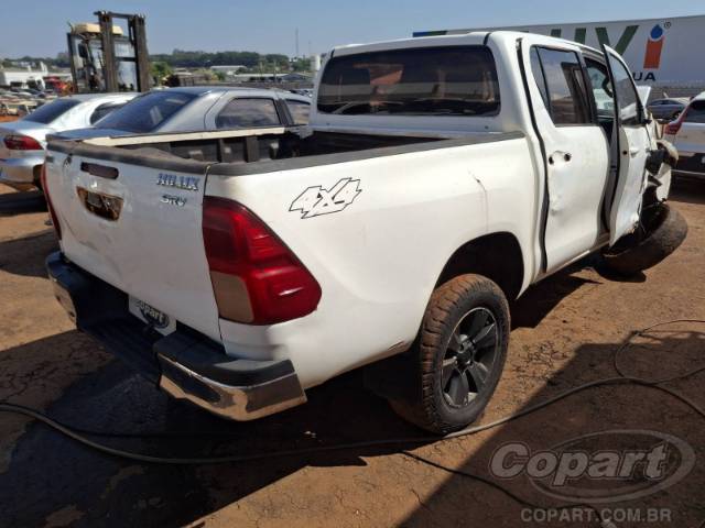 2019 TOYOTA HILUX CD 
