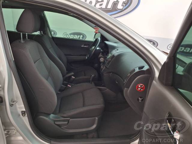2010 HYUNDAI I30 