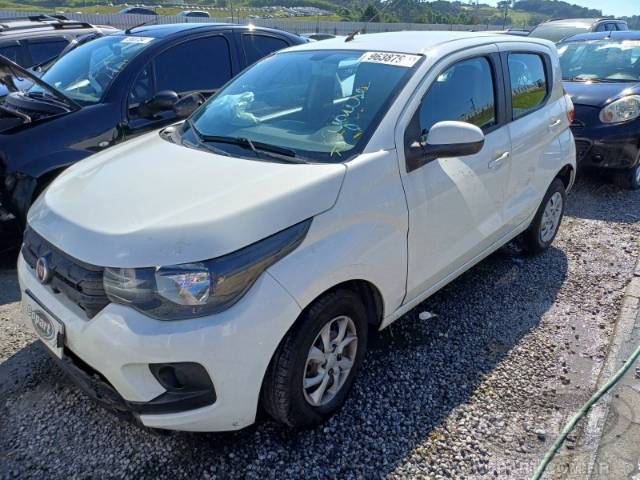 2018 FIAT MOBI 