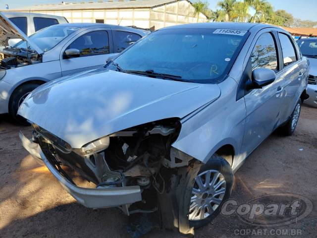 2017 FIAT GRAND SIENA 