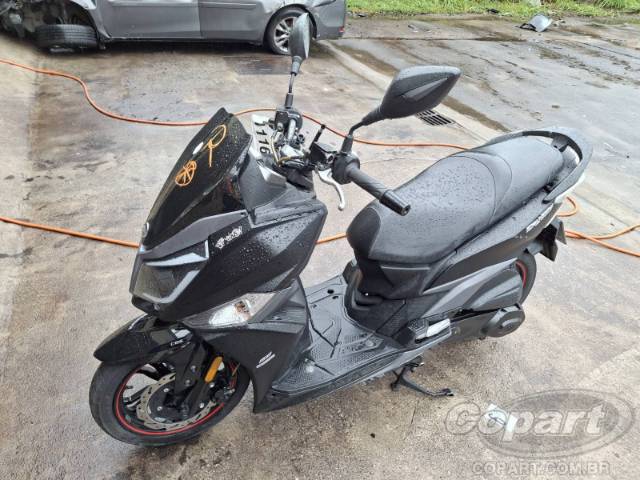 2024 DAFRA CRUISYM 