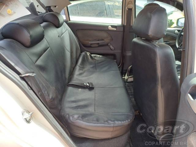 2014 VOLKSWAGEN VOYAGE 