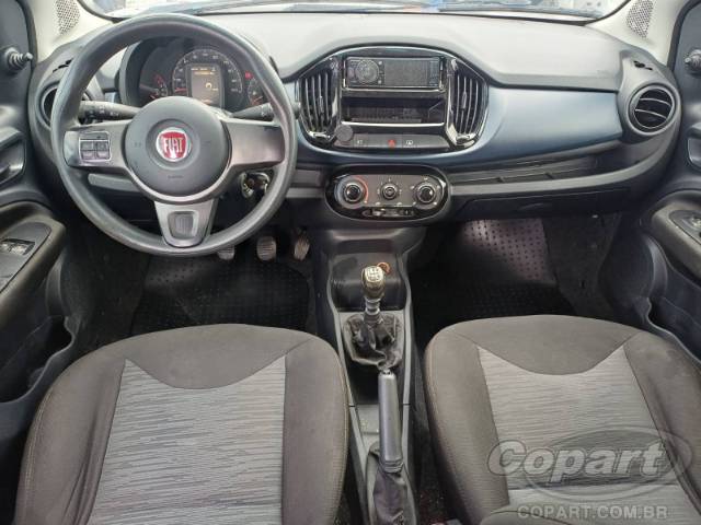 2015 FIAT UNO 