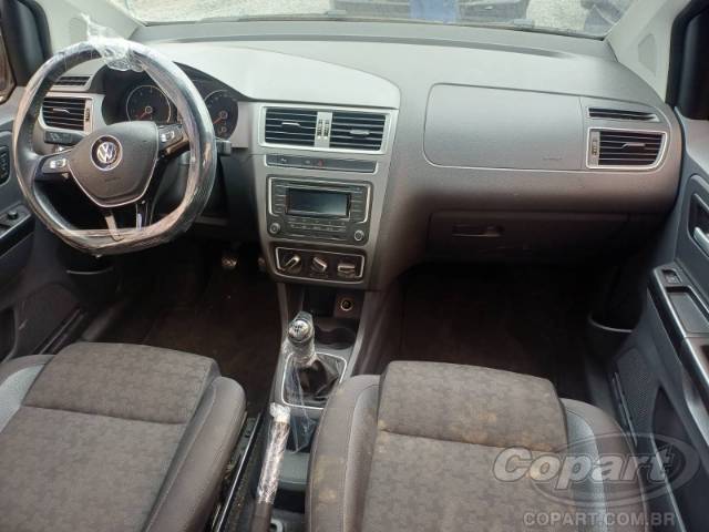 2016 VOLKSWAGEN FOX 