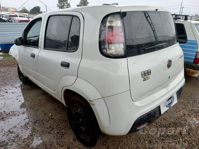 2017 FIAT UNO 