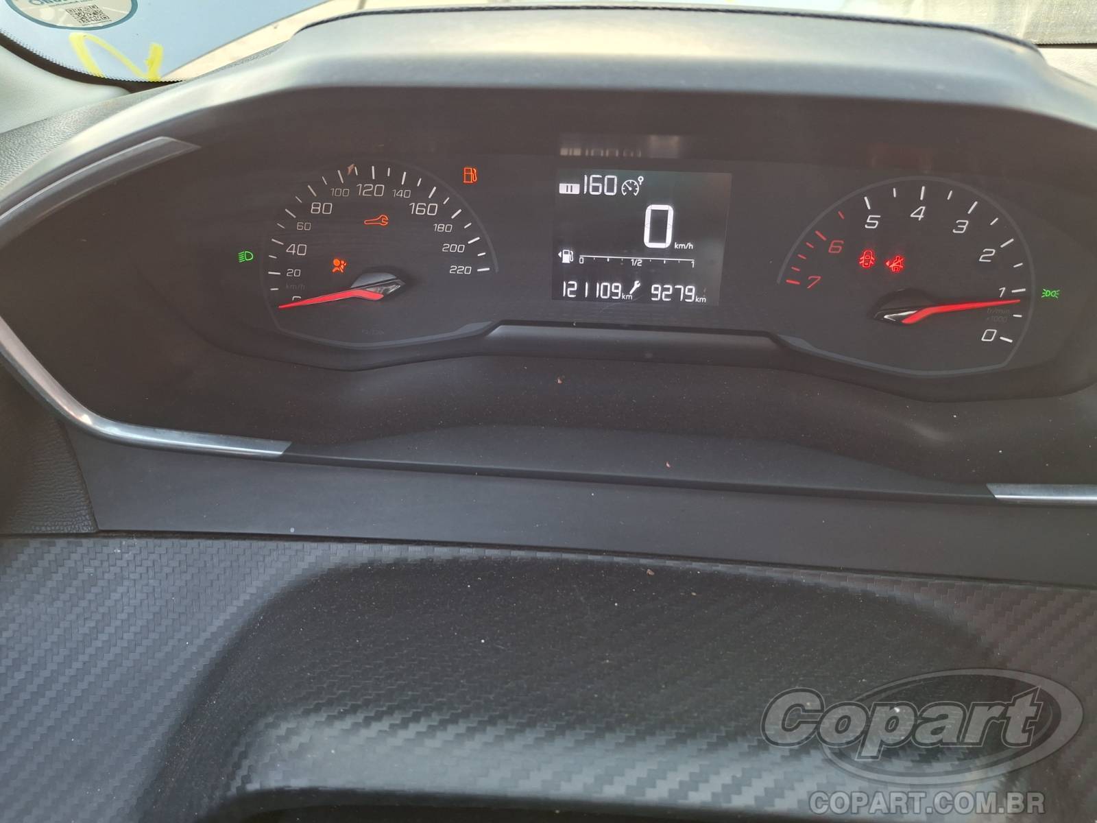 Foto 8 de 10: 2022 PEUGEOT 208